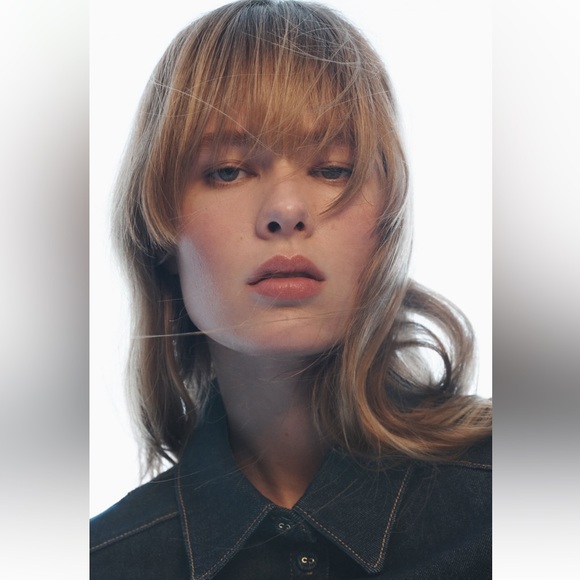 Zara FITTED DENIM SHIRT. Blue. Size S. New with Tags. - Picture 3 of 7